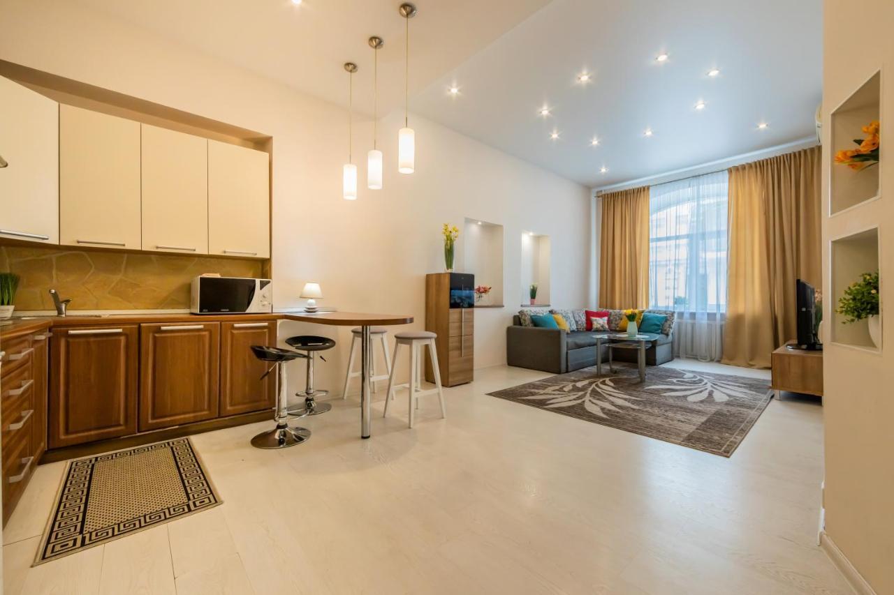 2К Квартира Між Майданом Та Софією Київською Apartman Kültér fotó