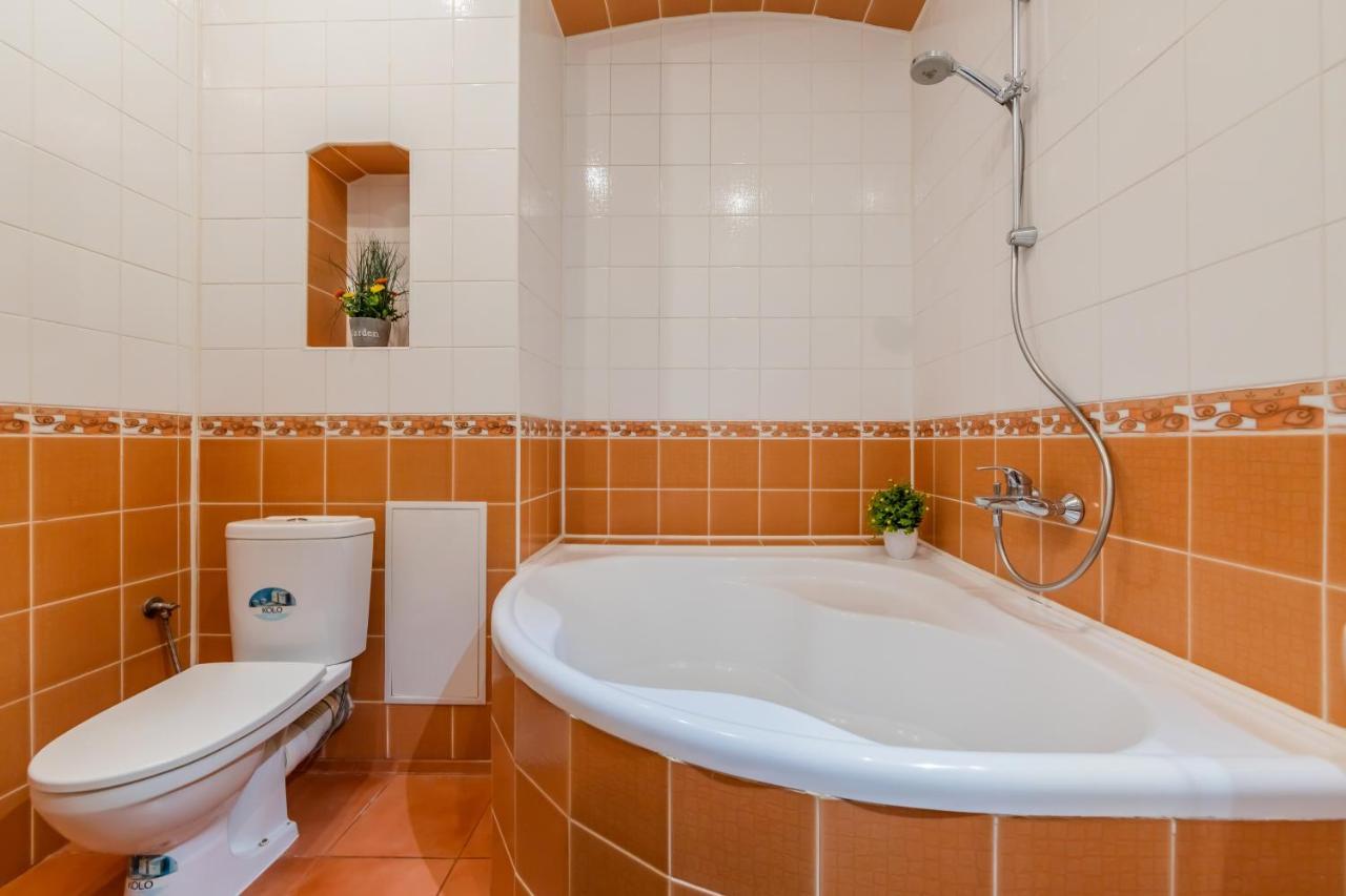 2К Квартира Між Майданом Та Софією Київською Apartman Kültér fotó