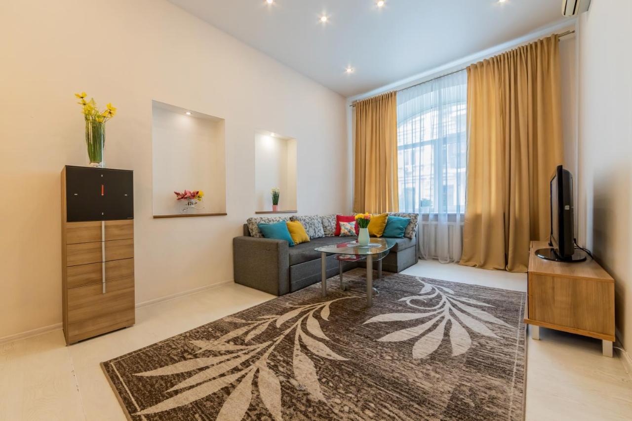 2К Квартира Між Майданом Та Софією Київською Apartman Kültér fotó